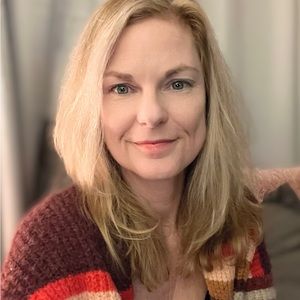 Meet your Posher, Whitney